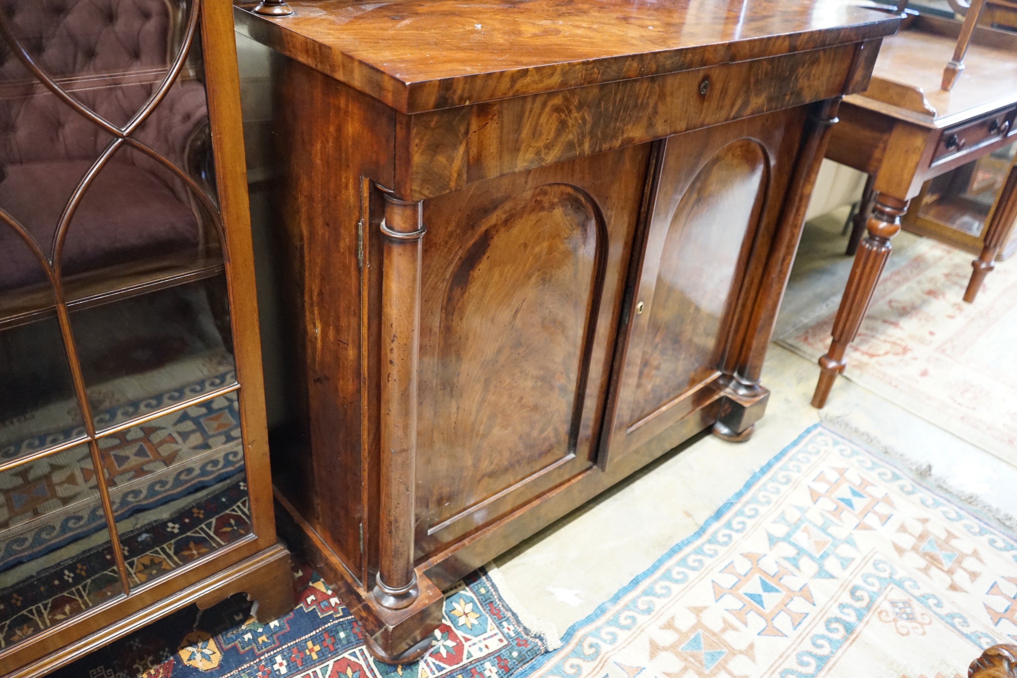 An early Victorian mahogany chiffonier, length 107cm, depth 47cm, height 132cm